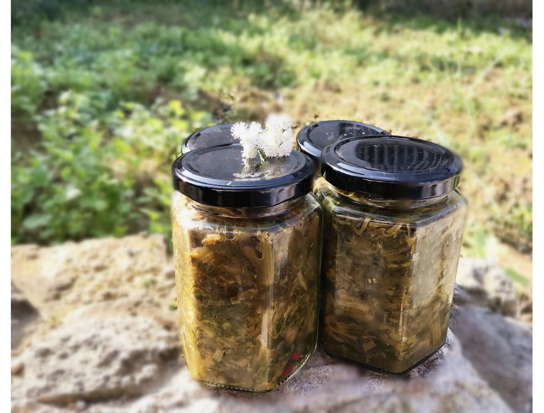 农户纯手工手捏菜一瓶