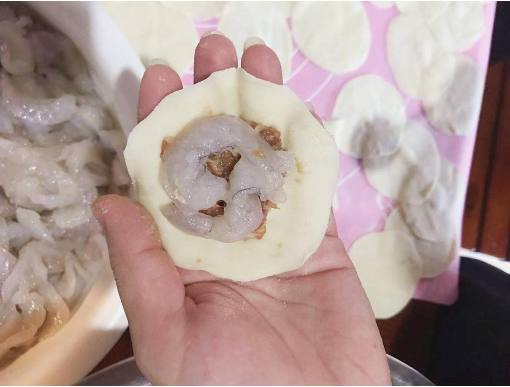 水米儿（鲜虾肉饺）